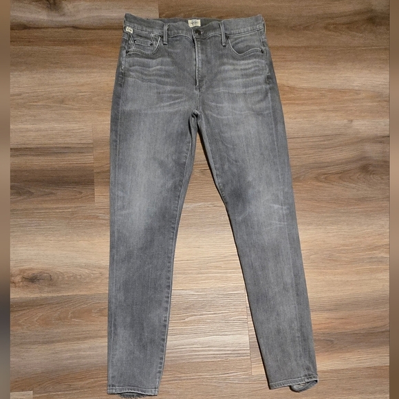 Citizens of Humanity Gray Distressed Back Hem Skinny Jeans Size 32 - Picture 6 of 12